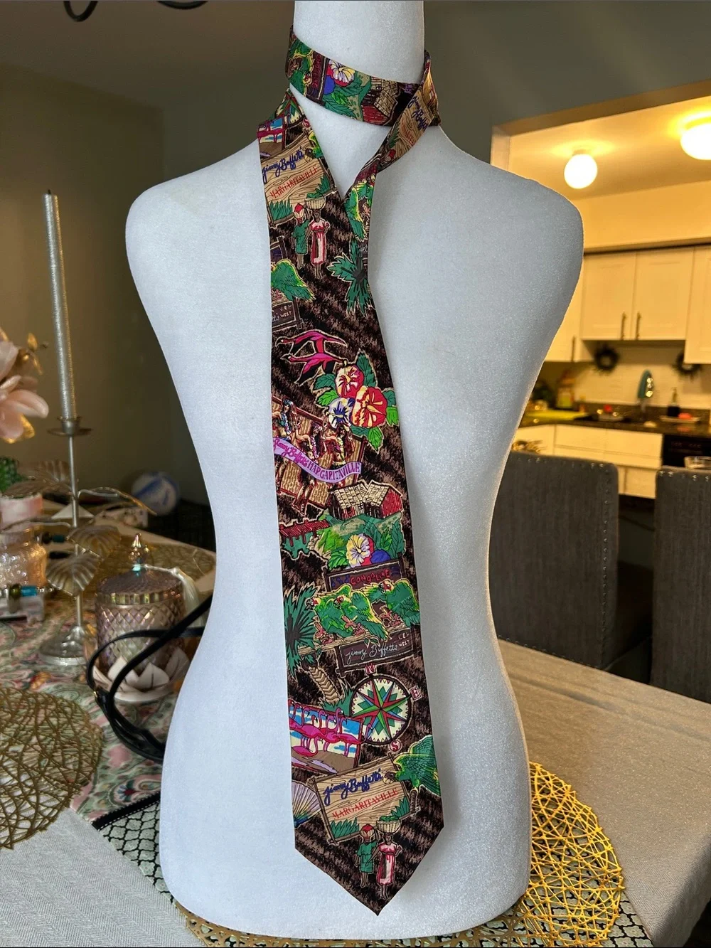 Jimmy buffett’s Tropical Print Men's Tie/ 100% silk